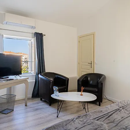 Bed and breakfast Domaine De L'aufrene 3*
