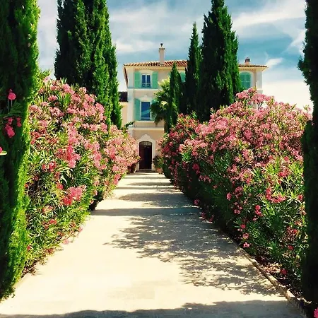 Bed and breakfast Domaine De L'aufrene 3*
