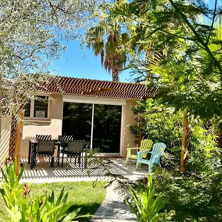 Domaine De L'aufrene Bed & Breakfast